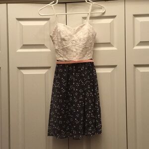 🔹Minnie Mouse Floral Dress w/Belt Junior’s XS